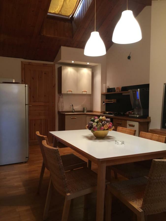 古比奥Happy House公寓 外观 照片